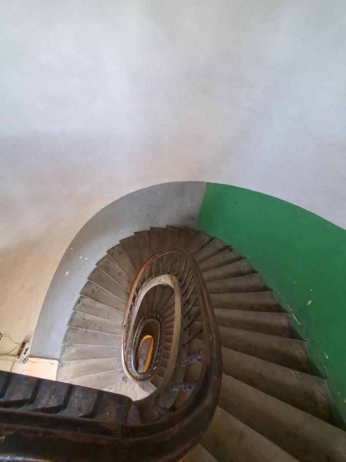 A1 Hostel Lviv Extérieur photo